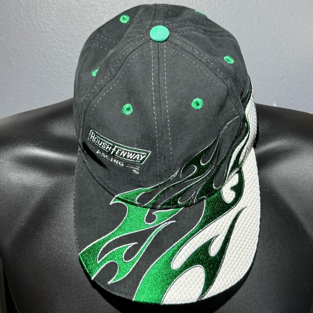 Chase Authentic’s‎ NASCAR Roush Fenway Racing Hat Green/Black/White OS